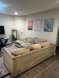 Tan couch (no legs)