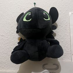 Toothless Plush with Bright Green Eyes