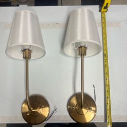 ✨ Gold Wall Sconces – SET OF 2 – Excellent Condition – $40 ✨