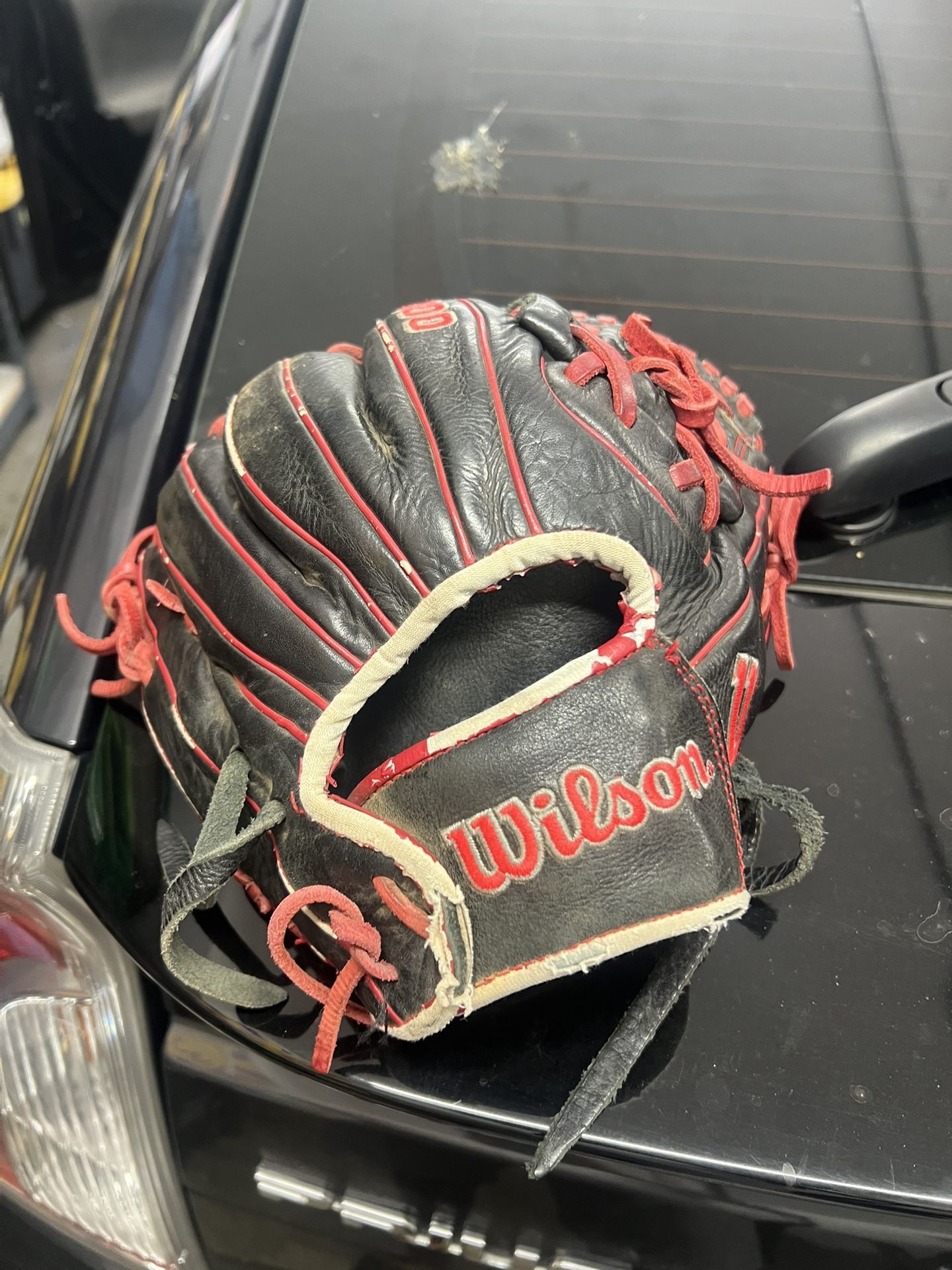 Wilson A1000