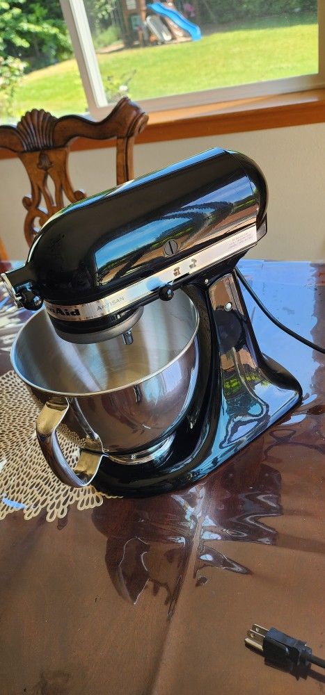 Kitchen Aid Mixer With Meat Grinder