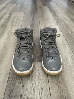 Air Jordan Max Aura 'Cool Grey'