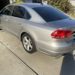 2013 VOLKSWAGEN PASSAT