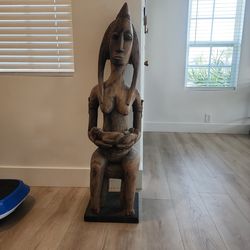 Large African Hand‑Carved Mother & Child Wood Statue – 4.5 ft