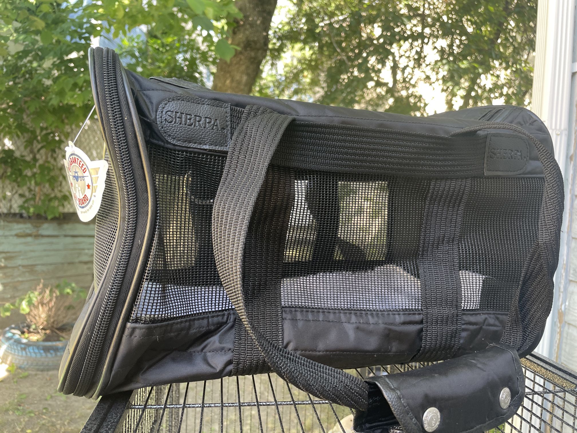 Sherpa Original Deluxe Travel Pet Carrier, Airline Approved & Guaranteed On Board - Black, Medium