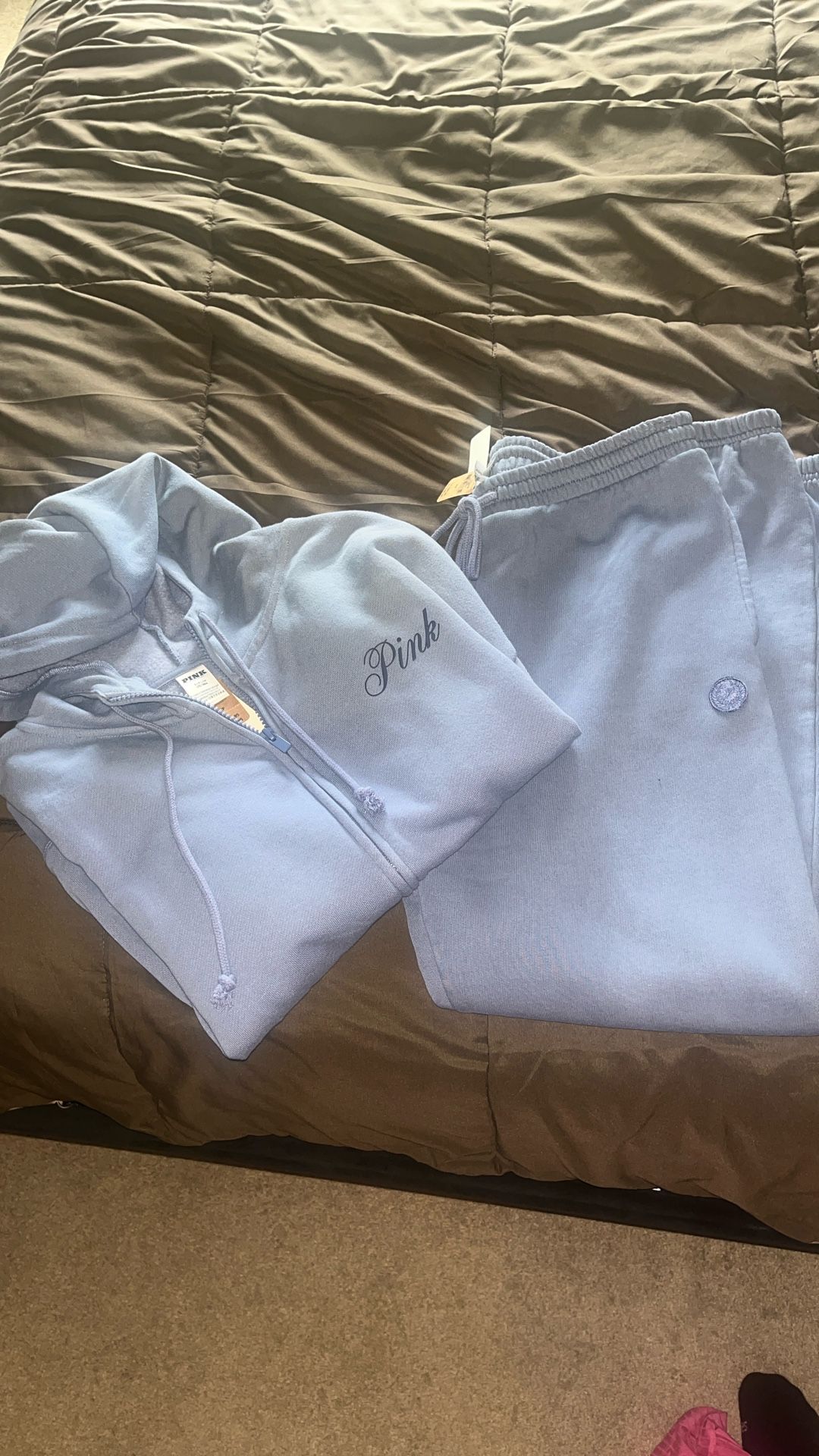 PINK ZipUpHoodieJoggerSetNEW$50