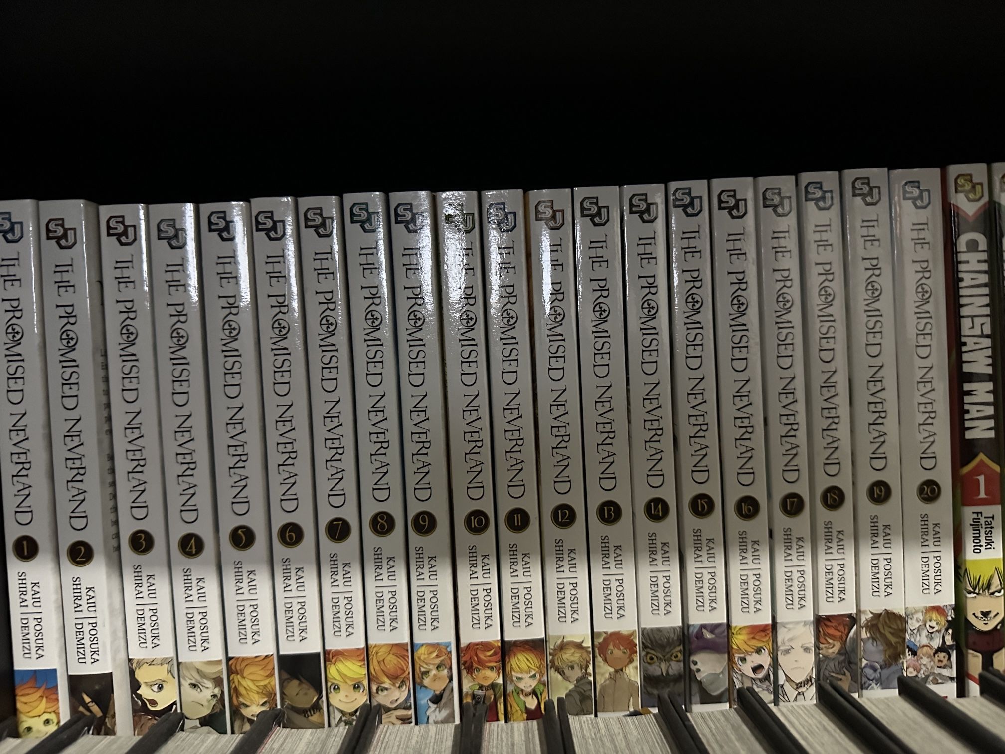 The Promised Neverland Manga Box Set