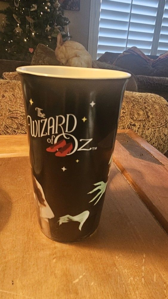 RARE WIZARD OF OZ CUP 20 OBO