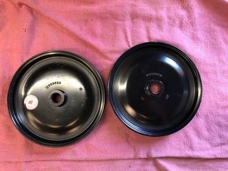 GM POWER STEERING PULLEY Two available