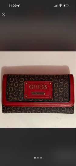 Guess Logo Print Trifold Wallet