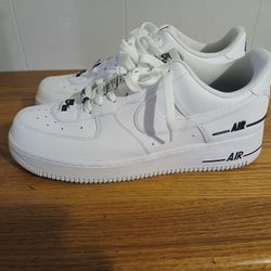 BRAND NEW ONLY WORN ONCE $60obo