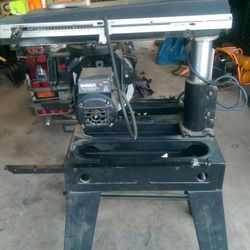De Walt Radial Arm Saw