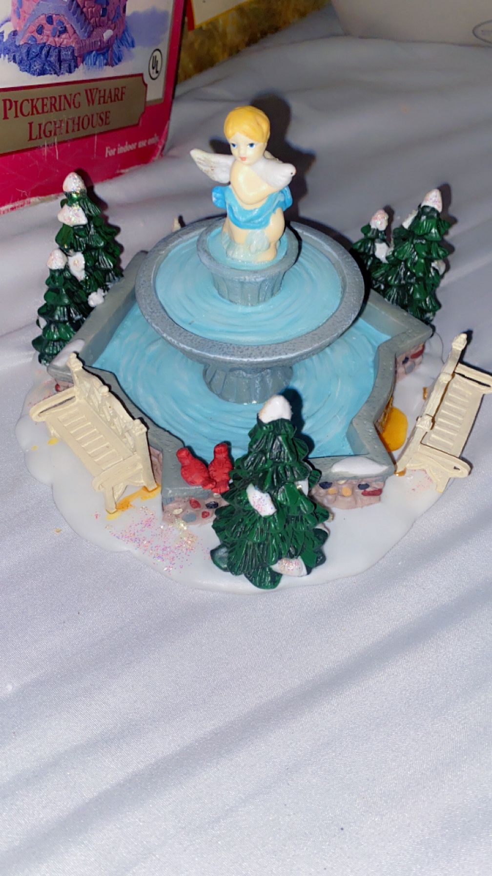 Victorian Village Collectibles Old Towne Fountain 2001 Edition Hand Painted Ames