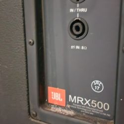 JBL MRX500 DJ SPEAKER 