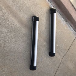 Thule Snowpack Snowboard/Ski racks