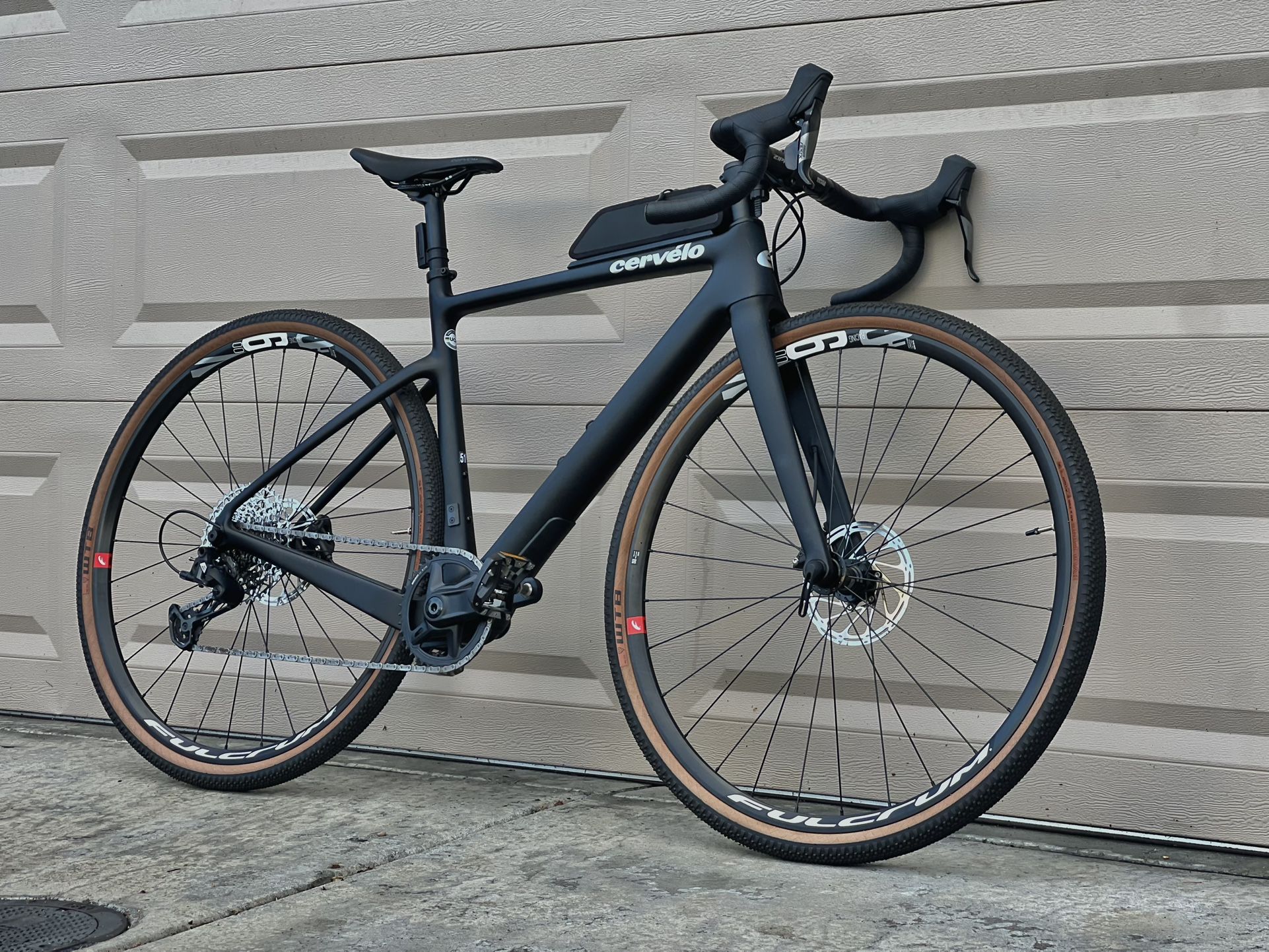 CERVÉLO ÁSPERO APEX XPLR 1