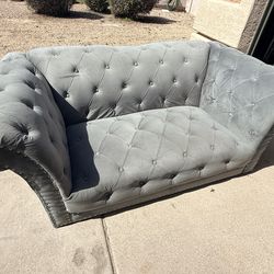 Grey Living Room Couch (LxWxH: 68” x 37” x 28”)