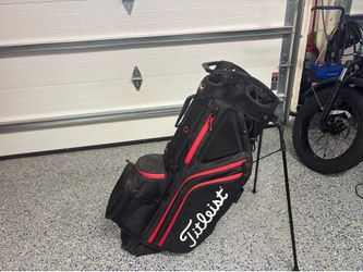 Titelist golf bag