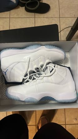 Jordan 11 Columbia