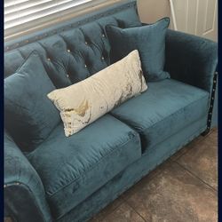 AQUA EMERALD 2 PC Set W/ Table And 4 Chairs