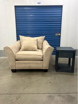 Loveseat with blue high end Nightstand