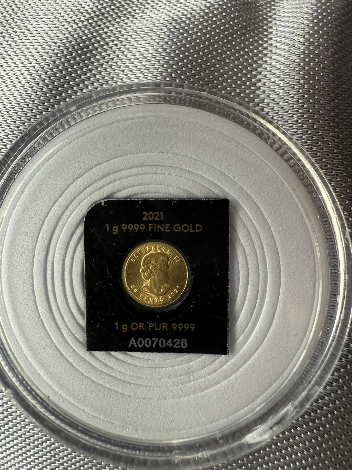 1gram .9999 Gold Maple