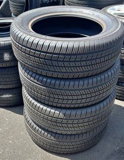 225/60r18 Yokohama Tires Cón 80% De Vida Las 4 