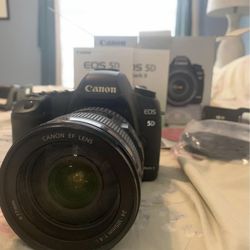 Canon 5D Mark II with 24-105MM lens