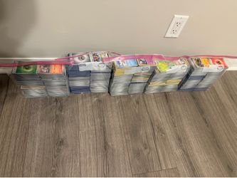 Bulk Pokemon cards. NON HALO/BASE from different sets