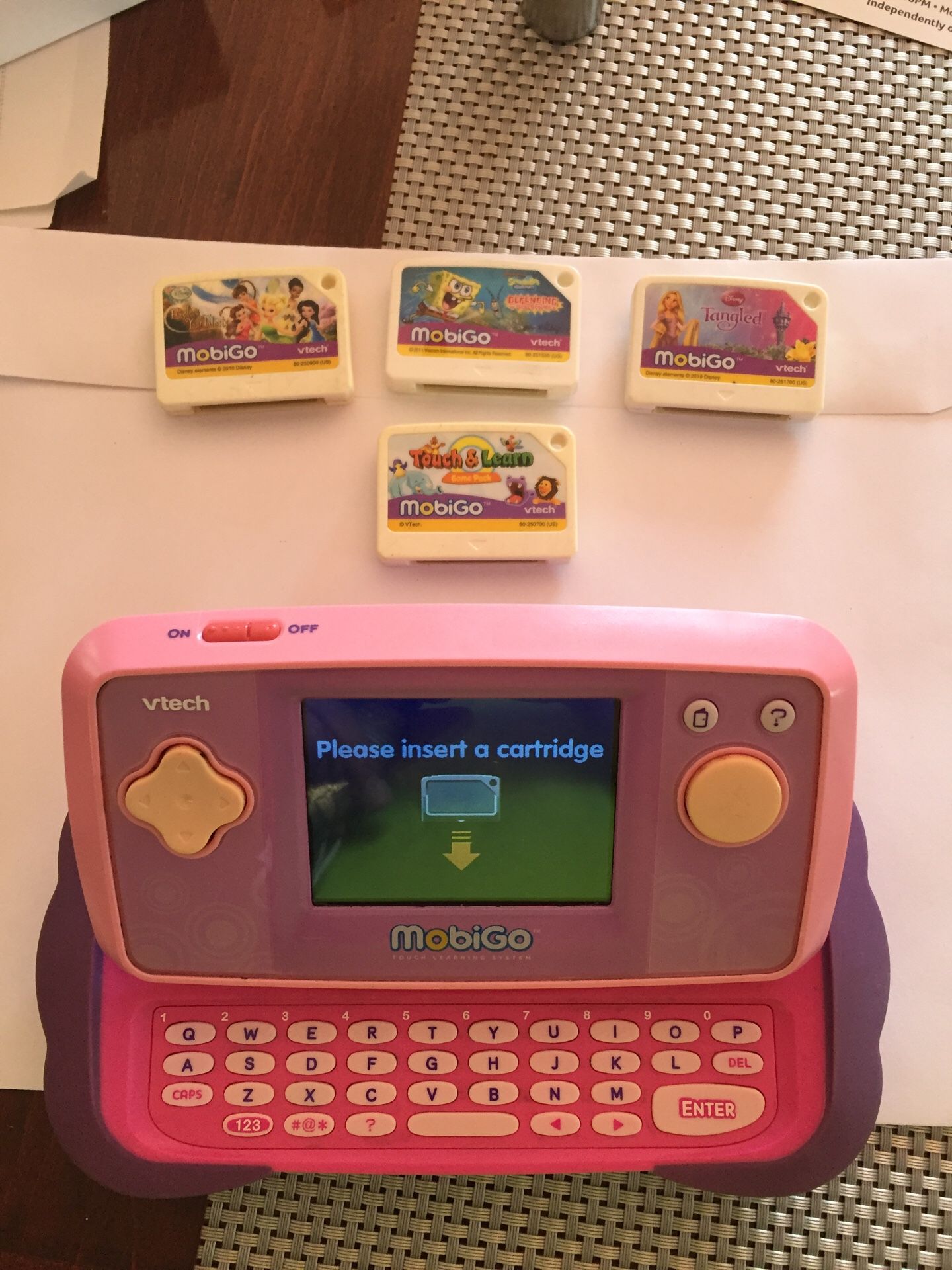 MobiGo touch learning system with 3 extra games