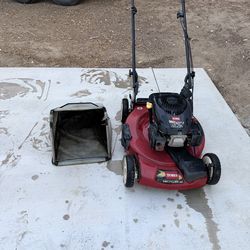 Toro Lawn Mower PX-HT675