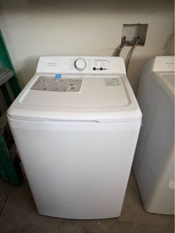 Insignia - Washer and Gas Dryer Set