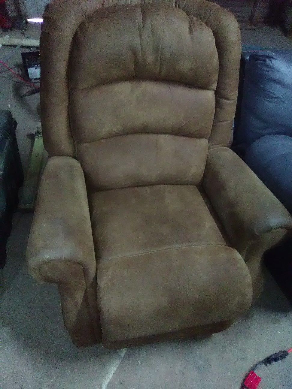 Microfiber electric recliner