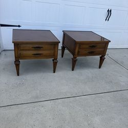 Oversized MCM end table set of 2