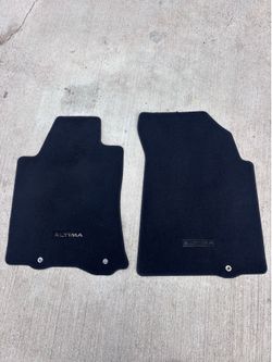 2013-2018 Nissan Altima Floormats OEM