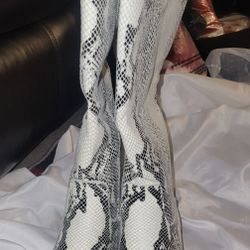 Womans Steve Madden Boots Size 7.5 Brand New In Box 