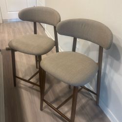 2 Bar Stools