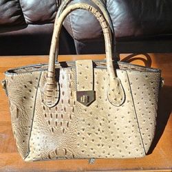 Tote/Purse/Wristlet SET - $20