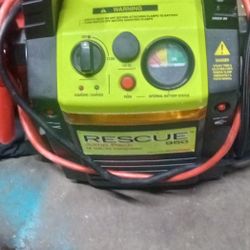 Rescue Jump Box 12 Volt Air Compressor