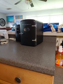 Mini Refrigerator 