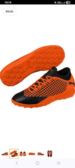 Puma soccer shoes (Botas de fútbol Puma)