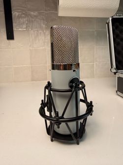 Mojave MA-301fet Multipattern Condenser Microphone (Stereo Pair or Single)