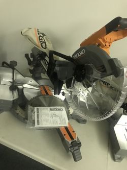 Ridgid 12” sliding Miter Saw