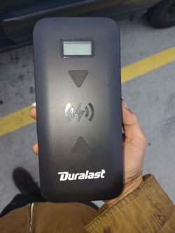 Jump starter battery pack DURALAST