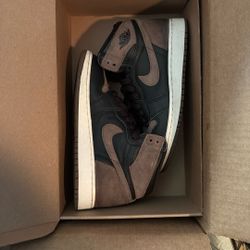 Jordan 1 Palomino Used 5 Y