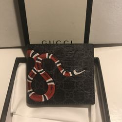 gucci black mono snake men’s wallet