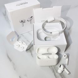 Apple AirPods Pro 2nd Generation With Wireless Charging Case