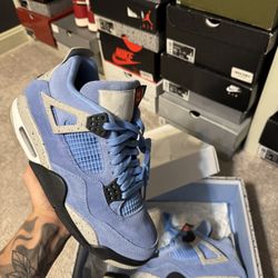 Air Jordan 4 Retro ‘University Blue’