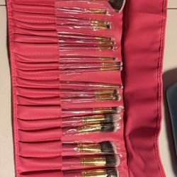 Make Up Brushes 