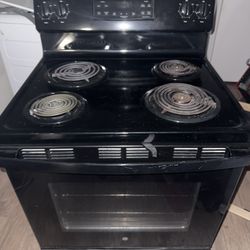 GE RANGE STOVE 